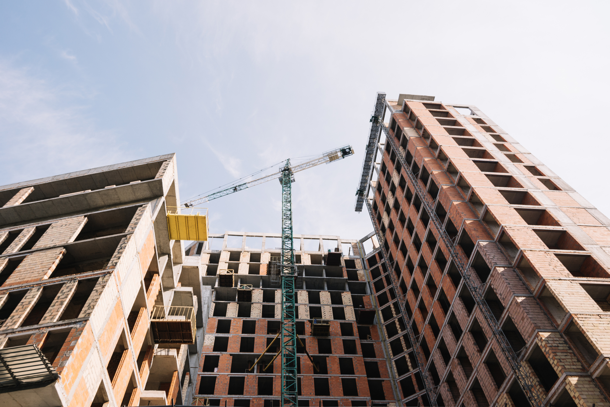 Как заработать на перепродаже новостроек в Москве: стратегии вне очевидного