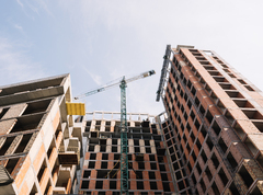 Как заработать на перепродаже новостроек в Москве: стратегии вне очевидного