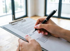 С какого момента дольщик обязан платить за ЖКУ: юридический разбор 2026