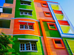 Энергосберегающая краска для фасадов многоэтажек