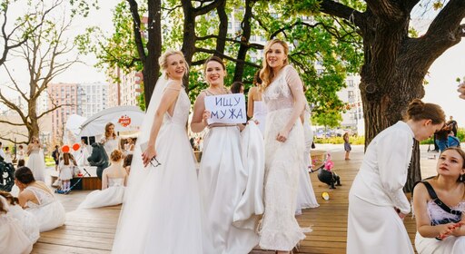 «Выгулять» свадебное платье — и стать основоположницей новой традиции 