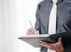 Теперь за мэрами будут следить по-новому: кого и как начнут проверять