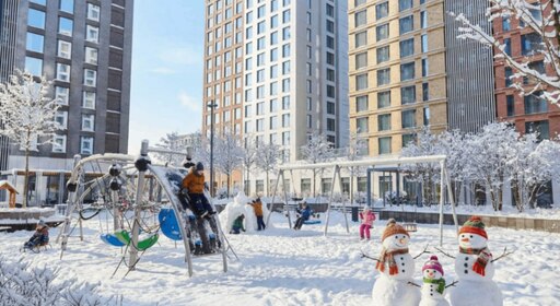 Новогодние мечты сбываются в City Bay: первые жильцы квартала Atlantic получили ключи от квартир Изображение предоставлено MR Group