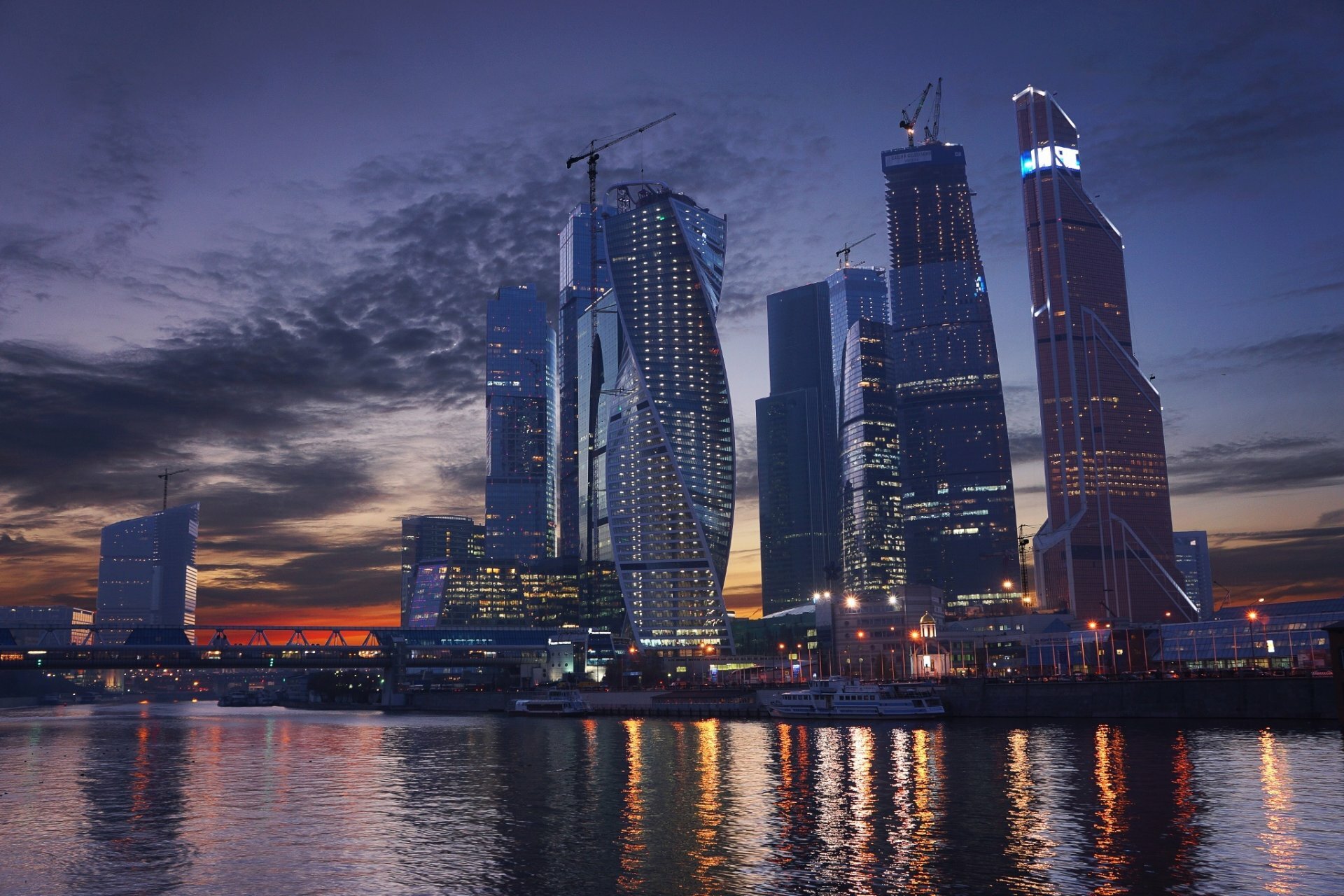 Москва – в топ-3 по квартальному падению цен на новую жилую недвижимость